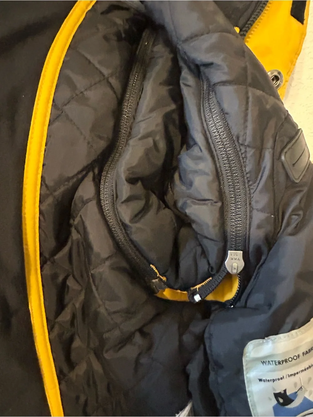 Columbia Vertex boys youth hooded ski jacket yellow black winter coat - 6/7